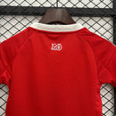 Conjunto Infantil Internacional 2025/26 - Principal