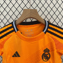 Conjunto Infantil Real Madrid 2024/25 - Alternativo