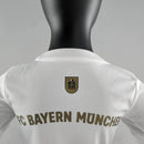 Conjunto Infantil Bayern de Munique 2022/23 - Alternativo