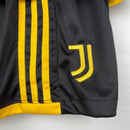 Conjunto Infantil Juventus 2023/24 - Principal