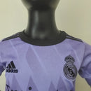 Conjunto Infantil Real Madrid 2022/23 - Alternativo
