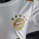 Conjunto Infantil Bayern de Munique 2022/23 - Alternativo