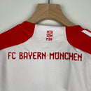 Conjunto Infantil Bayern de Munique 2023/24 - Principal