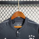 Conjunto Infantil Juventus 2023/24 - Terceiro