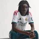 Camisola Real Madrid  2026/27 - Principal - Versão Jogador