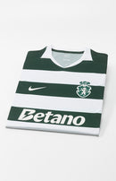 Camisola Sporting CP 2026/27 - Principal - [pré venda: 11 a 22 dias úteis]